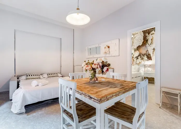 Trevi Fountain - Shabby - Romedreamhome * ローマ
