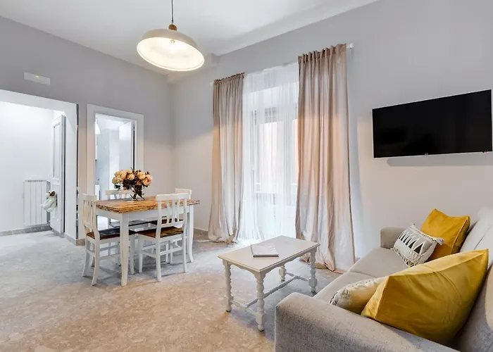 アパート Trevi Fountain - Shabby - Romedreamhome ローマ